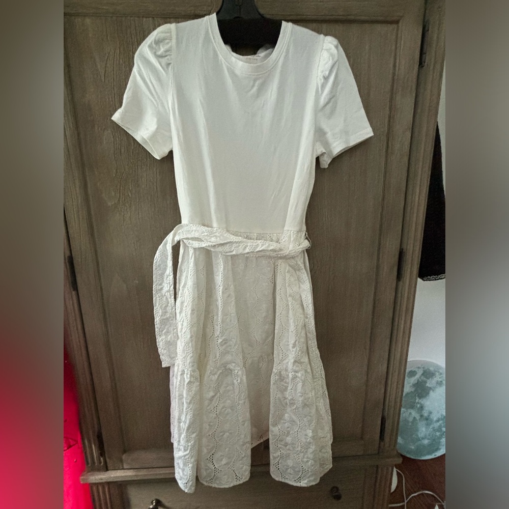 Kate spade white dress, size M